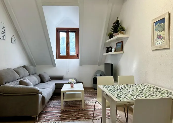 Locky - Espacio Y Exclusividad ❅ Pirineos360 ❅